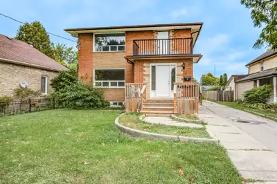 348 Spruce Street, London (Unit 1) Now Available For Rent! Advertised price shown is the base rent o...