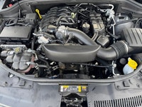 Cloth Bucket Seats w/Shift Insert, Power Sunroof, Front Heated Seats, Heated Steering Wheel, ParkVie... (image 6)