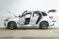 *English below* *Français:* Ce BMW X5 xDrive45e 2022, provenant d'un seul propriétaire ayant effectu... (image 4)