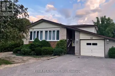 Welcome to 30 Trotters Lane, a beautifully renovated home located in a quiet and well-maintained nei...