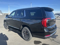 AMVIC Licensed Dealer STOCK # KS155670 AMVIC LICENSED DEALER Experience refined capability in the 20... (image 5)