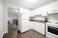 3 Bedroom Apartment with ensuite 1/2 bath and all apartment utilities included - located in the thri... (image 2)