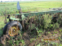 John Deere 5 furrow plow