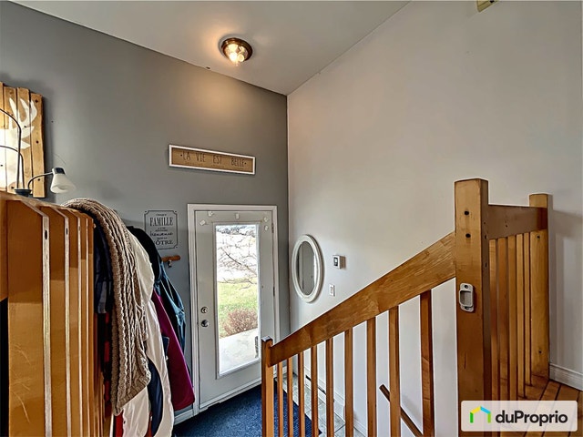 $250,000 - Semi-detached in Métabetchouan-Lac-à-la-Croix — photo 2