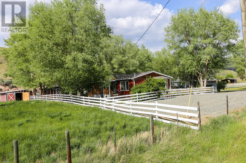 6765 ASHCROFT ROAD Kamloops, British Columbia Houses for Sale