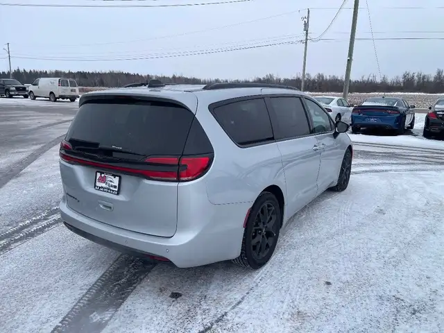 2024 Chrysler PACIFICA65370088164098127