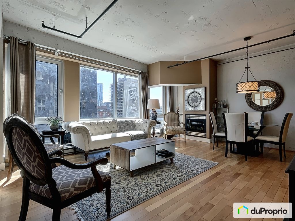 $599,999 - Condominium in Ville-Marie (downtown, old Mtl) — photo 1