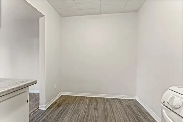 Sun Ray Manor Apartments - 1 Bedroom, 1 Bath A Apartment for Ren in Long Term Rentals in Windsor Region - Image 8