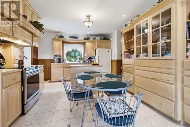 5773 Stellarton Trafalgar Road Stellarton, Nova Scotia in Houses for Sale in New Glasgow - Image 7