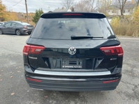 4Motioin All Wheel Drive Leather Interior Panoramic Sunroof Power Liftgate Navigation Apple Carplay... (image 3)