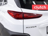 NO ACCIDENTS / CLEAN CARFAX / Hands Free Device Connectivity, Apple CarPlay, Blindspot Sensors and m... (image 9)