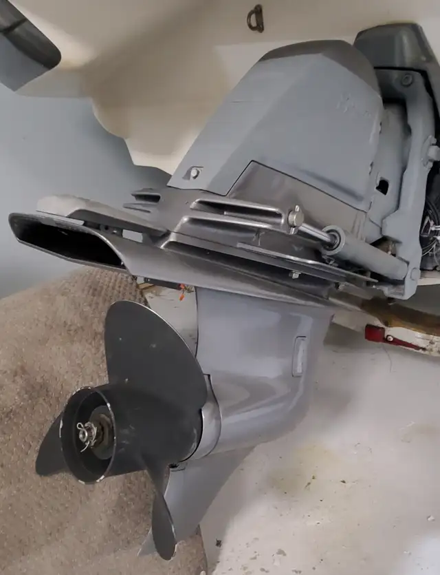 2008 Larson XLI 208, Volvo Penta and Trailer in Powerboats & Motorboats in Oshawa / Durham Region - Image 12