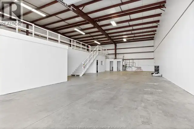 492 BLANCHARD PARK Unit# 1 Lakeshore, Ontario in Commercial & Office Space for Rent in Windsor Region - Image 4