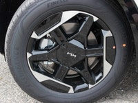 AMVIC Licensed Dealer. Price Expiry January 16, 2025 Engine: 1.6L 4 Cyl Gamma II Turbo HEV L/100Km C... (image 7)