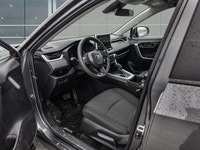 *Heated Seats, Apple CarPlay, Android Auto, Blind Spot Monitoring, Lane Keep Assist!* The RAV4 opens... (image 7)