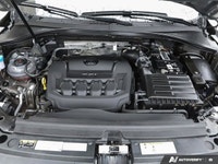 * 4MOTION All-Wheel Drive * Panoramic Moonroof * Automatic LED headlights and LED tail lights * Powe... (image 9)