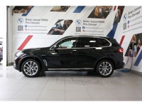 2022 BMW X5 xDrive45e 3.0L I6 AWD 8-Speed Automatic Sport EXTERIOR - BLACK SAPPHIRE METALLIC INTERIO... (image 5)
