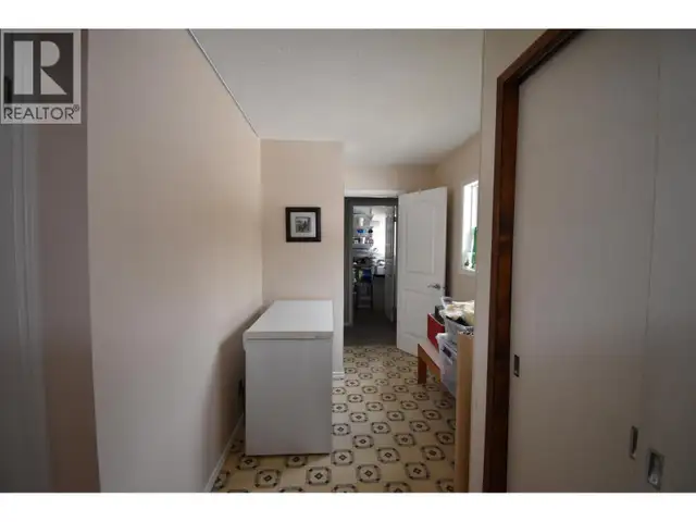 1055 HUDSON BAY MOUNTAIN ROAD Smithers, British Columbia in Houses for Sale in Smithers - Image 11
