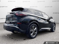 Command the road in this stunning 2022 Nissan Murano Platinum, boasting a luxurious interior and a w... (image 6)