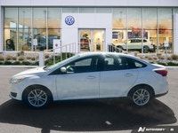 Effortlessly navigate your daily commute or weekend errands in this reliable 2018 Ford Focus SE, boa... (image 1)