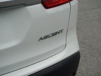 2023 Subaru Ascent Touring No Accidents Roomy, refined, and built for family-friendly comfort and ca... (image 9)