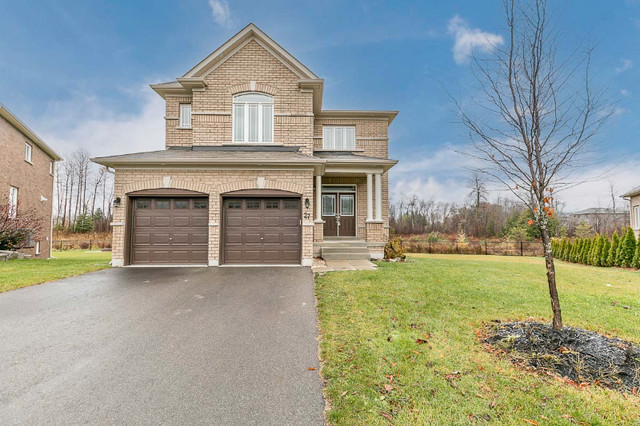 Amazing Home In The Heart Of Wasaga Beach in Houses for Sale in Barrie