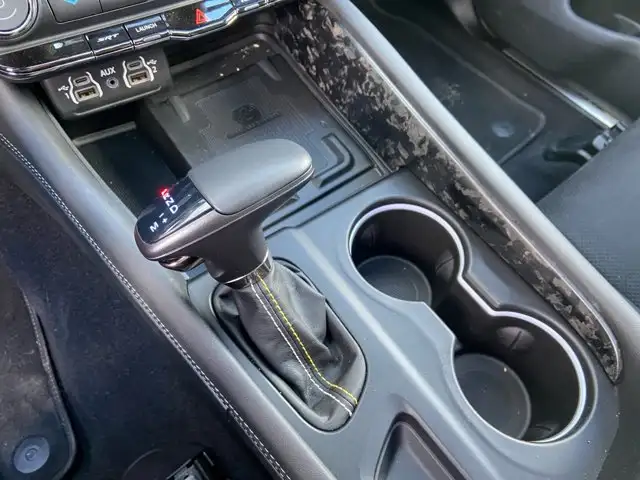 2024 Dodge Durango SRT 392 | 6.4L SRT HEMI V8 Engine in Cars & Trucks in Edmonton - Image 21