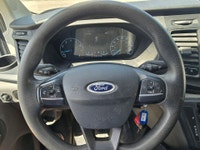 Perfect Auto CLEAN CARFAX - LOW ROOF - 148 WHEEL BASE - ROOF RACK - 3.5 L GAS - RWD - BACK UP CAMERA... (image 8)