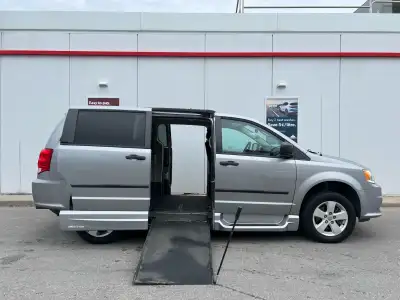 2016 DODGE GRAND CARAVAN WHEELCHAIR ACCESSIBLE VAN LUCKY MOTORCARS INC. Your Lucky Break for Comfort...