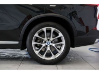 2022 BMW X5 xDrive45e 3.0L I6 AWD 8-Speed Automatic Sport EXTERIOR - BLACK SAPPHIRE METALLIC INTERIO... (image 7)
