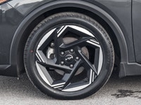 Looking for a stylish, spacious, and next-generation compact sedan? Replacing the Forte with strikin... (image 3)