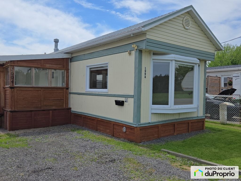 $180,000 - Mobile home for sale in Ste-Foy — photo 1