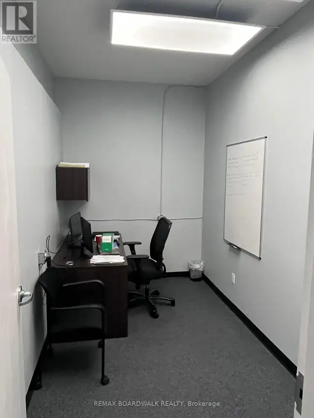 30 - 174 COLONNADE ROAD Ottawa, Ontario in Commercial & Office Space for Rent in Ottawa - Image 5