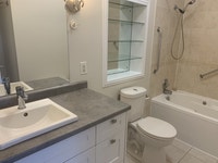 MUST SEE! STUNNING 3 BEDROOM 2 BATHROOM PENTHOUSE FOR RENT IN OLD SOUTH LONDON! LIMITED TIME OFFER:... (image 6)