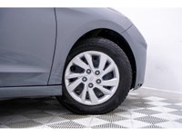 Bienvenue dans le monde de l'élégance et de la performance automobile avec la Hyundai Elantra 2020.... (image 3)