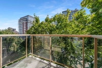 Renovated Akelius one bedroom apartment for rent. Located near York St in the ByWard Market neighbor... (image 8)