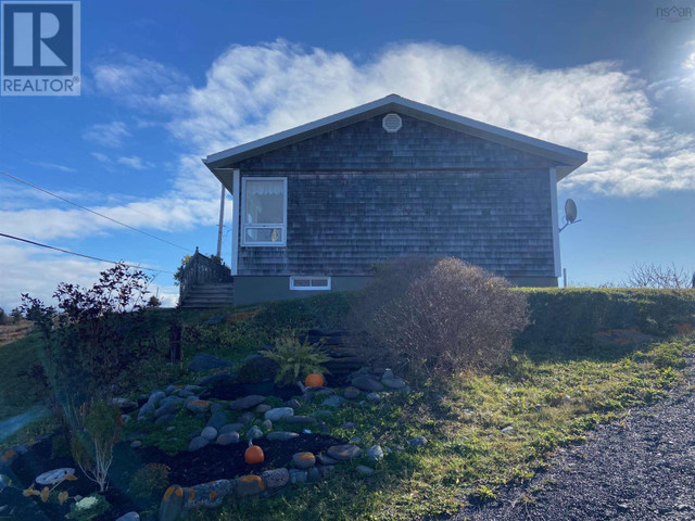 2 Joshua Road Alderney Point, Nova Scotia in Houses for Sale in New Glasgow - Image 3
