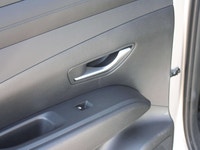 Experience modern styling, impressive versatility, and advanced technology with this 2026 Hyundai Tu... (image 6)
