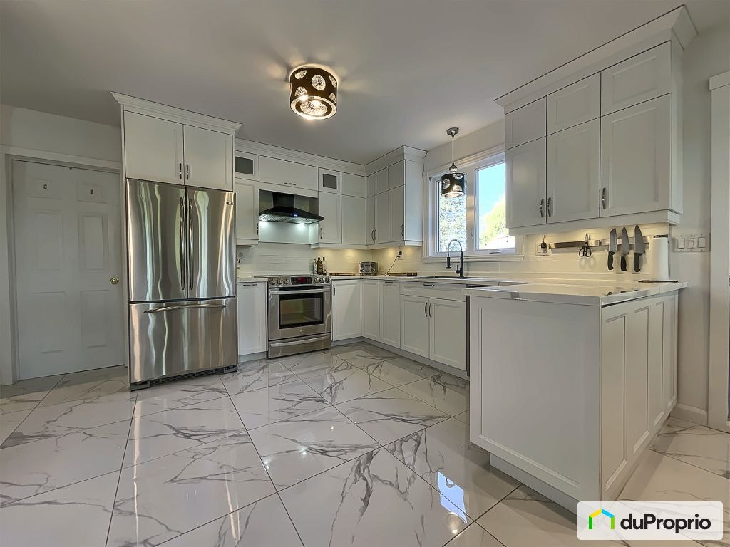 $828,100 - 2 Storey for sale in St-Jean-Chrysostome — photo 2