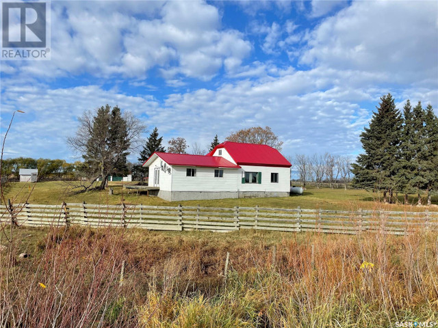 13kms West of Meadow Lake Meadow Lake Rm No.588, Saskatchewan in Houses for Sale in Prince Albert