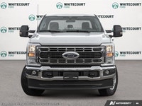 Presenting the 2026 Ford Super Duty F-350 SRW in an impressive white finish with a 4 4 drivetrain an... (image 2)