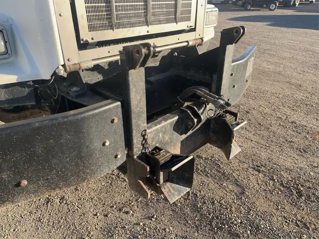 2016 Kenworth T800 in Heavy Trucks in Calgary - Image 17