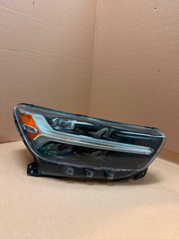 2019 Volvo XC 40 Right Side Head Light (#10027) Markham / York Region Toronto (GTA) Preview