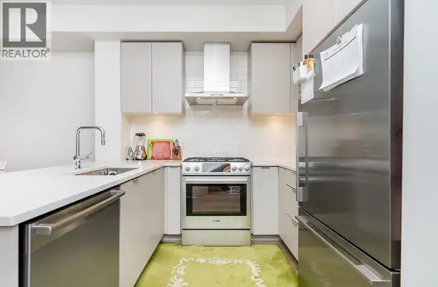 8562 OSLER STREET Vancouver, British Columbia in Condos for Sale in North Shore - Image 9