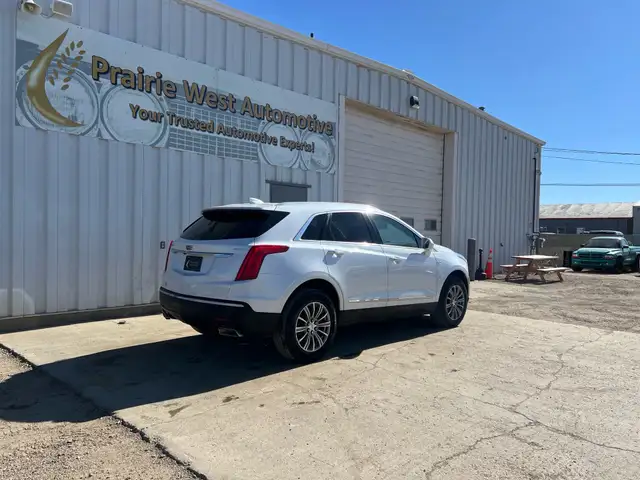 2017 Cadillac XT5 Luxury |Reverse Camera | Command Start605486121642240004