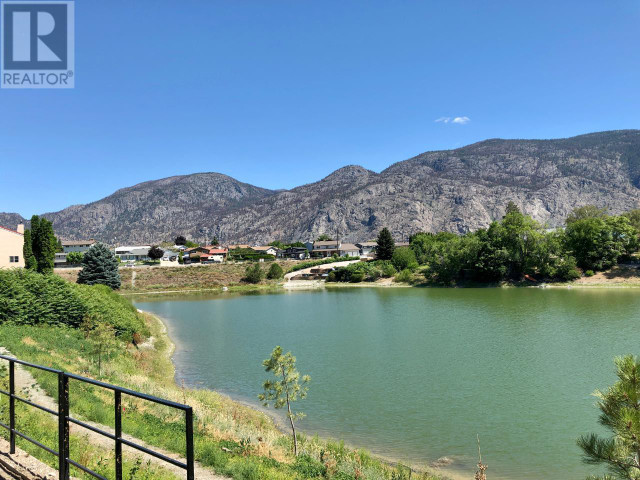 8000 VEDETTE Drive Unit# 2 Osoyoos, British Columbia in Condos for Sale in Penticton - Image 4