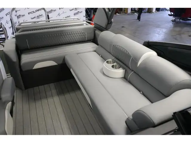 2026 Avalon EXCALIBUR LTD 2585 FLW + MERCURY 300XL RACING in Powerboats & Motorboats in Laurentides - Image 11