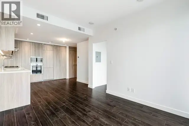 907 4720 LOUGHEED HIGHWAY Burnaby, British Columbia in Long Term Rentals in Burnaby/New Westminster - Image 15