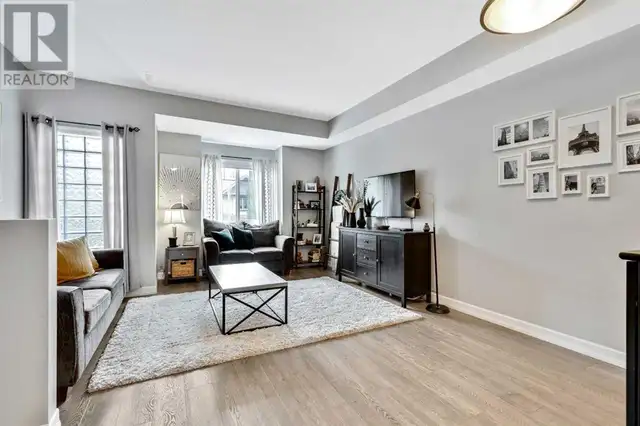 418, 121 Copperpond Common SE Calgary, Alberta62864392628738121