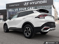 Experience the confident handling and everyday practicality of this 2023 Kia Sportage LX AWD. Boasti... (image 3)